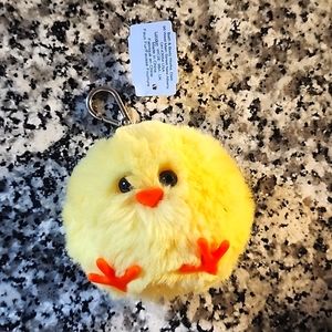 BBW YELLOW CHICK POM POCKETBAC HOLDER